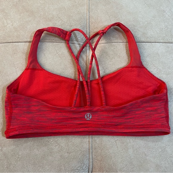 Lululemon Sports Bra Free to Be Size 6 - Picture 2 of 11